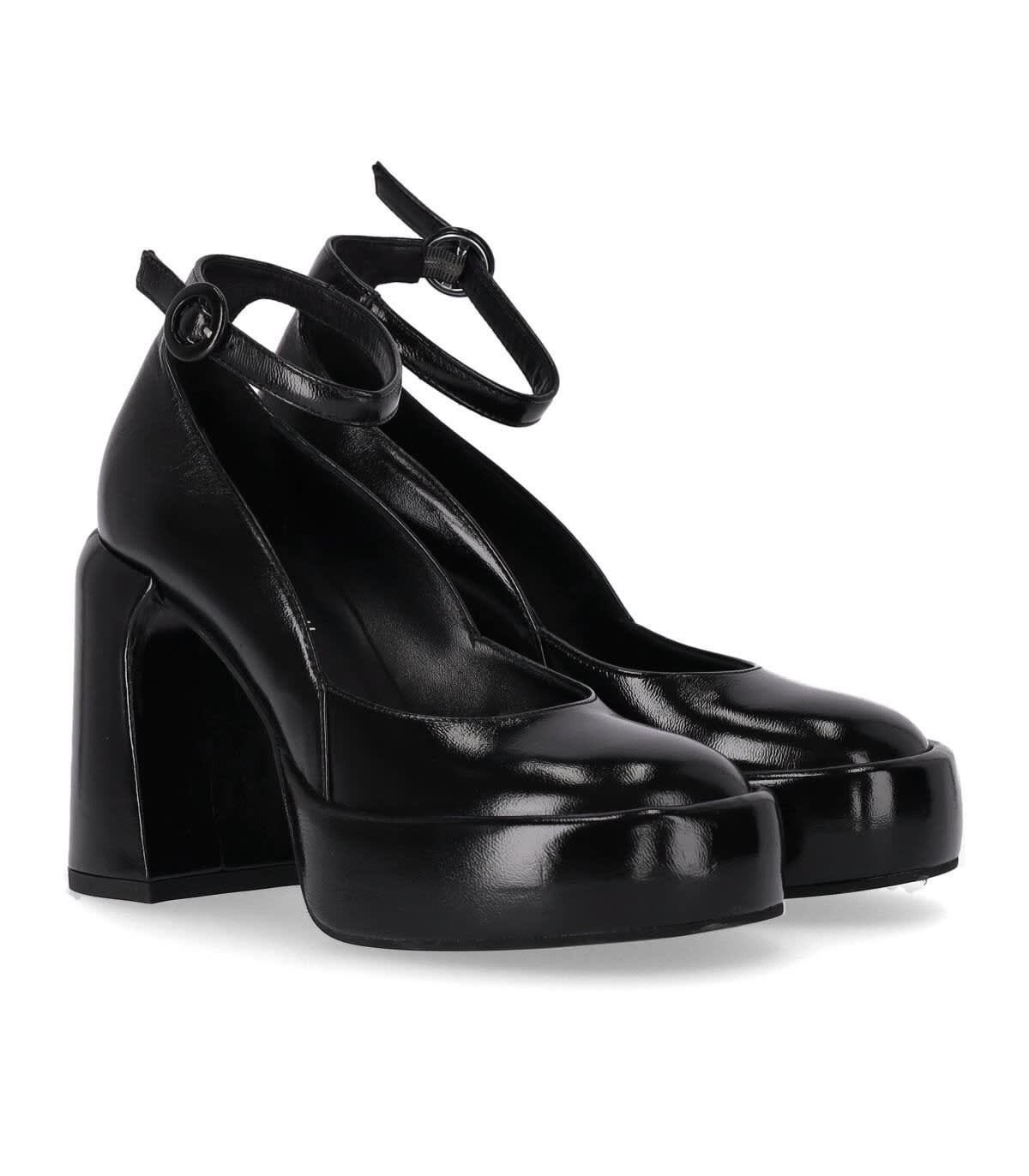 ELENA IACHI STRATEGIA TIAGO BLACK PUMP