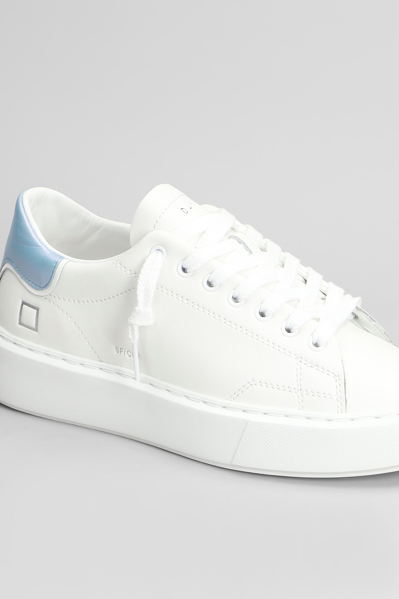 Date D.a.t.e. Sfera Sneakers In White Sky