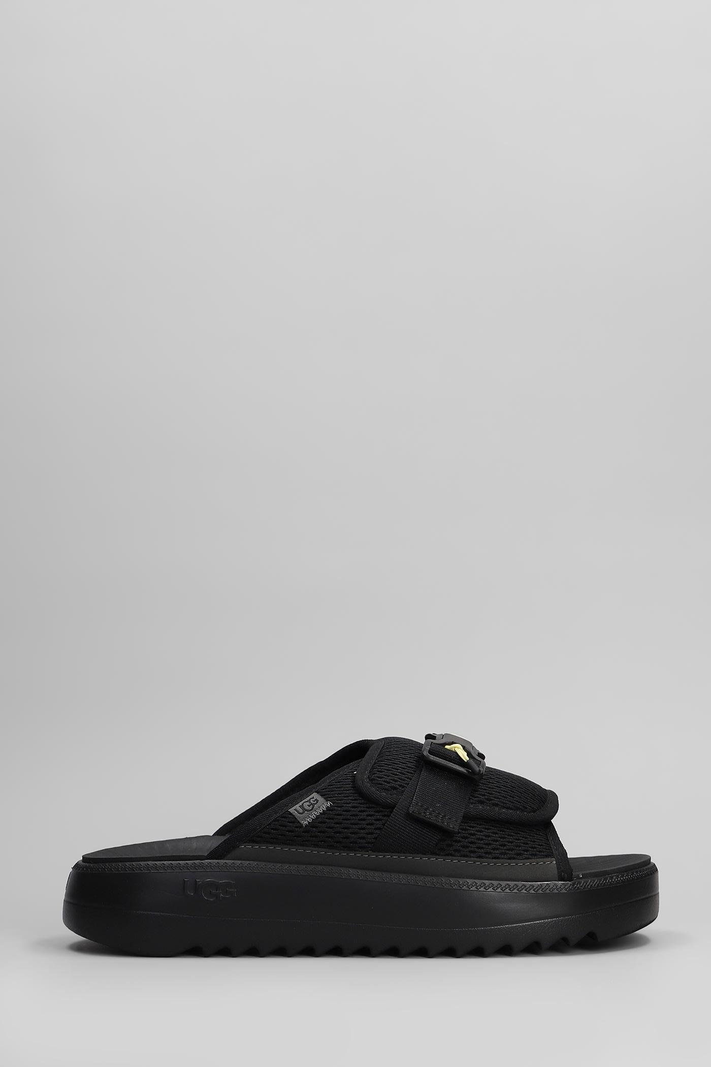 UGG MAXXER SLIDE 2.0 FLATS IN BLACK FABRIC