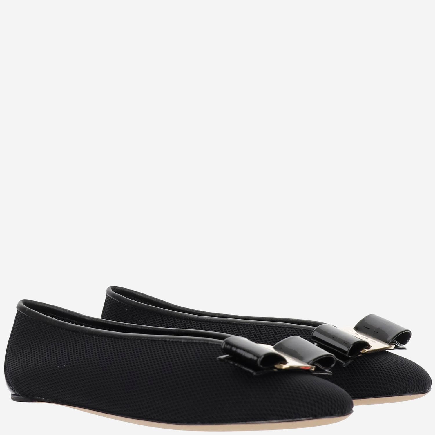 Ferragamo Vanna V Ballerinas In Velvet In Black