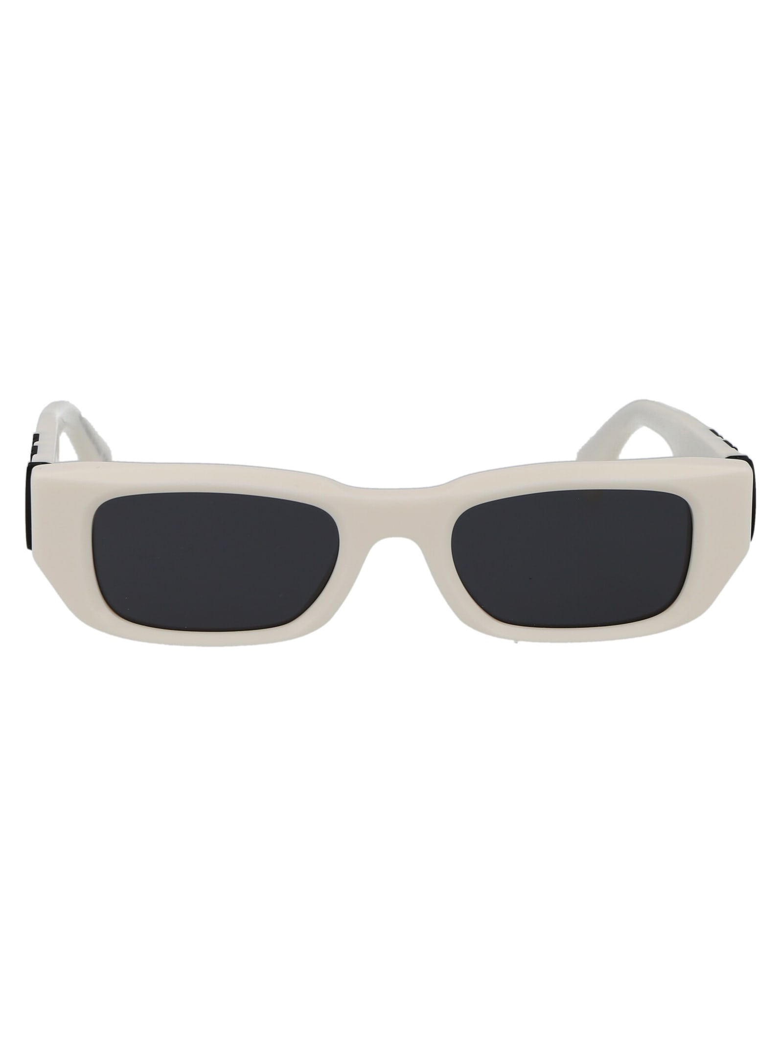 Off-white Fillmore Sunglasses In 0107 White