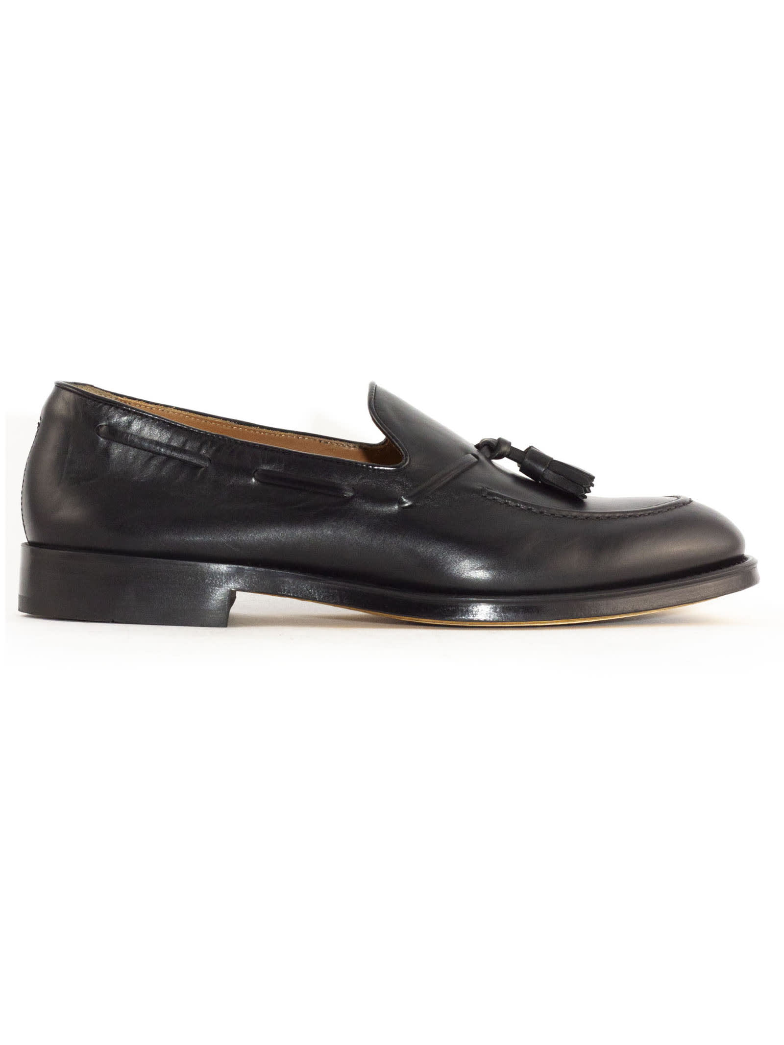 Doucal's Black Slip-on Loafers With Tassel Detail In Black