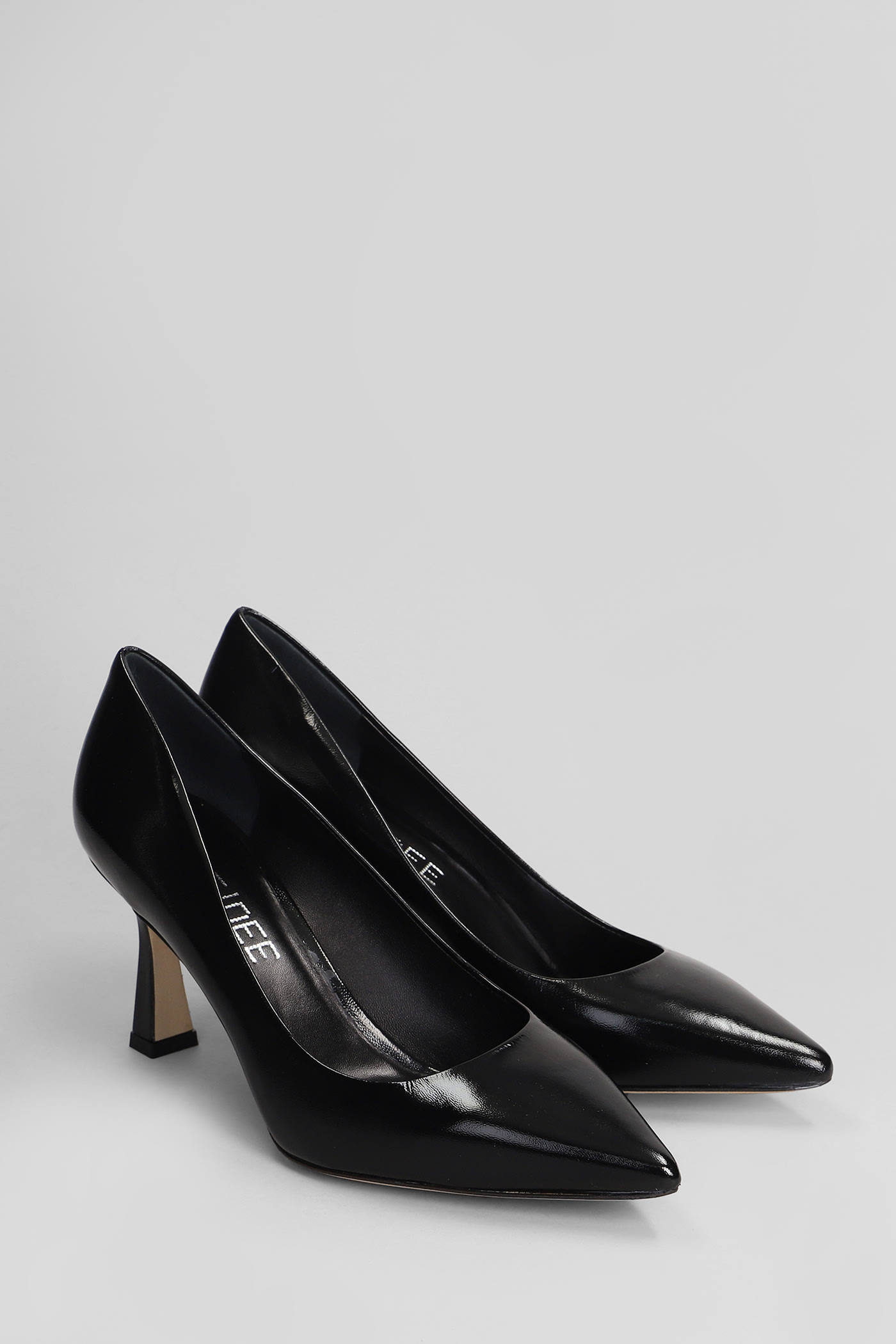 JULIE DEE PUMPS IN BLACK LEATHER 