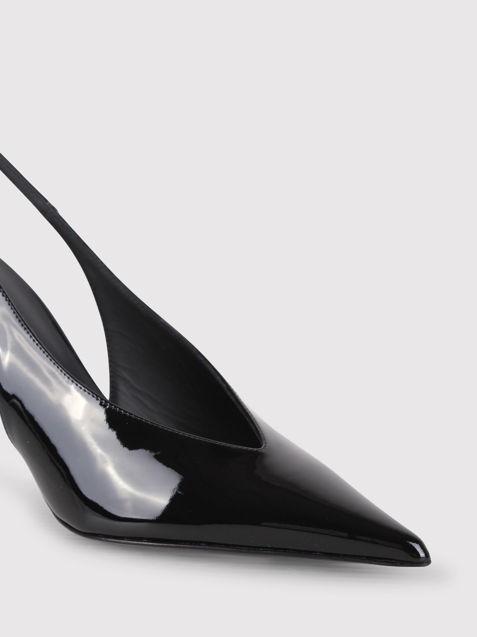 Shop Le Silla Clivage Leather Pumps