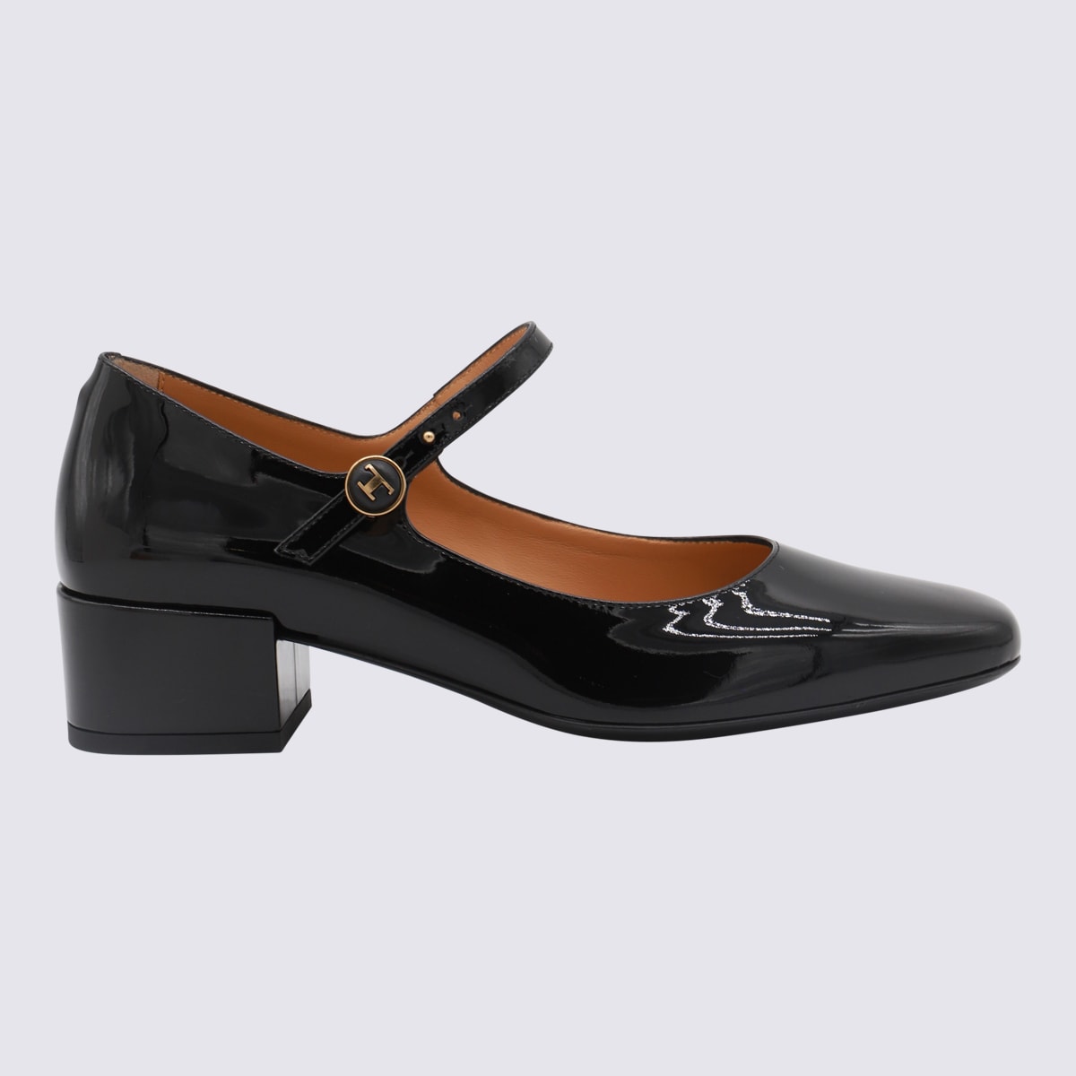 Shop Tod's Black Leather Pumps