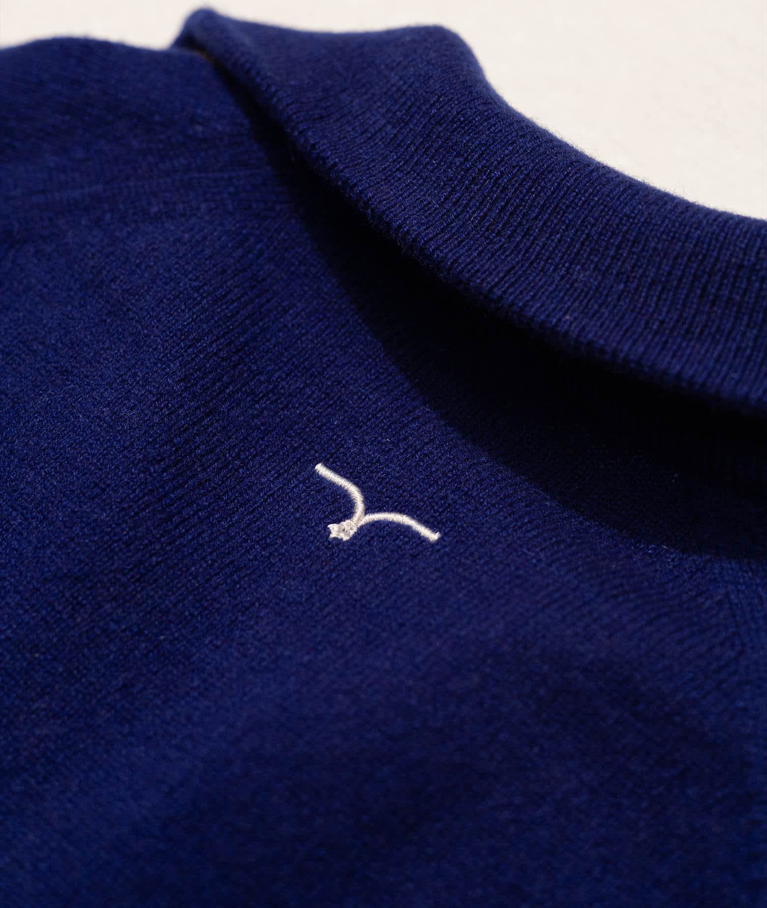 Shop Larusmiani Pullover Ski Collection Sweater In Blue