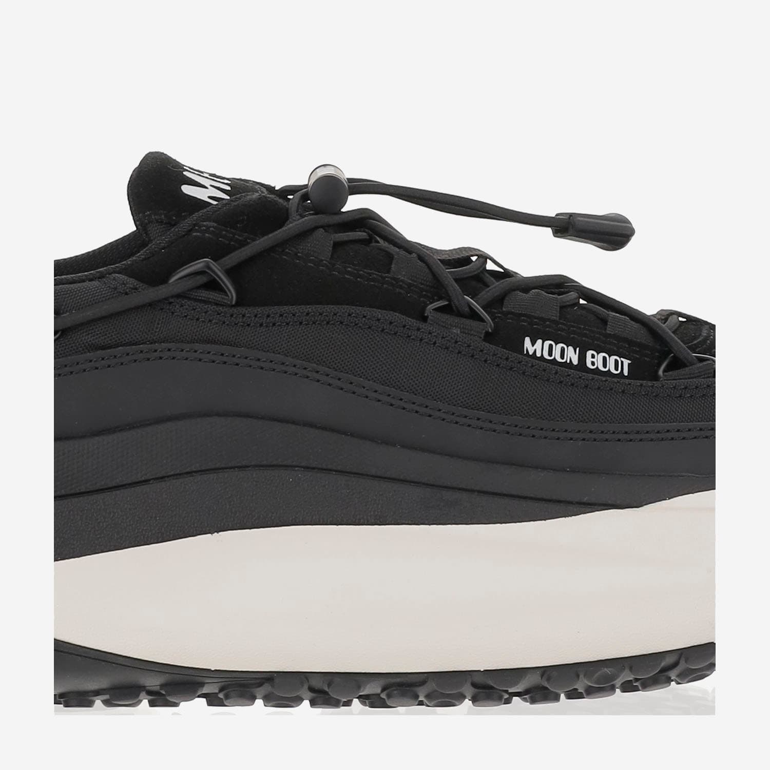 Moon Boot Blackwhite Round Toe Sneakers In Black