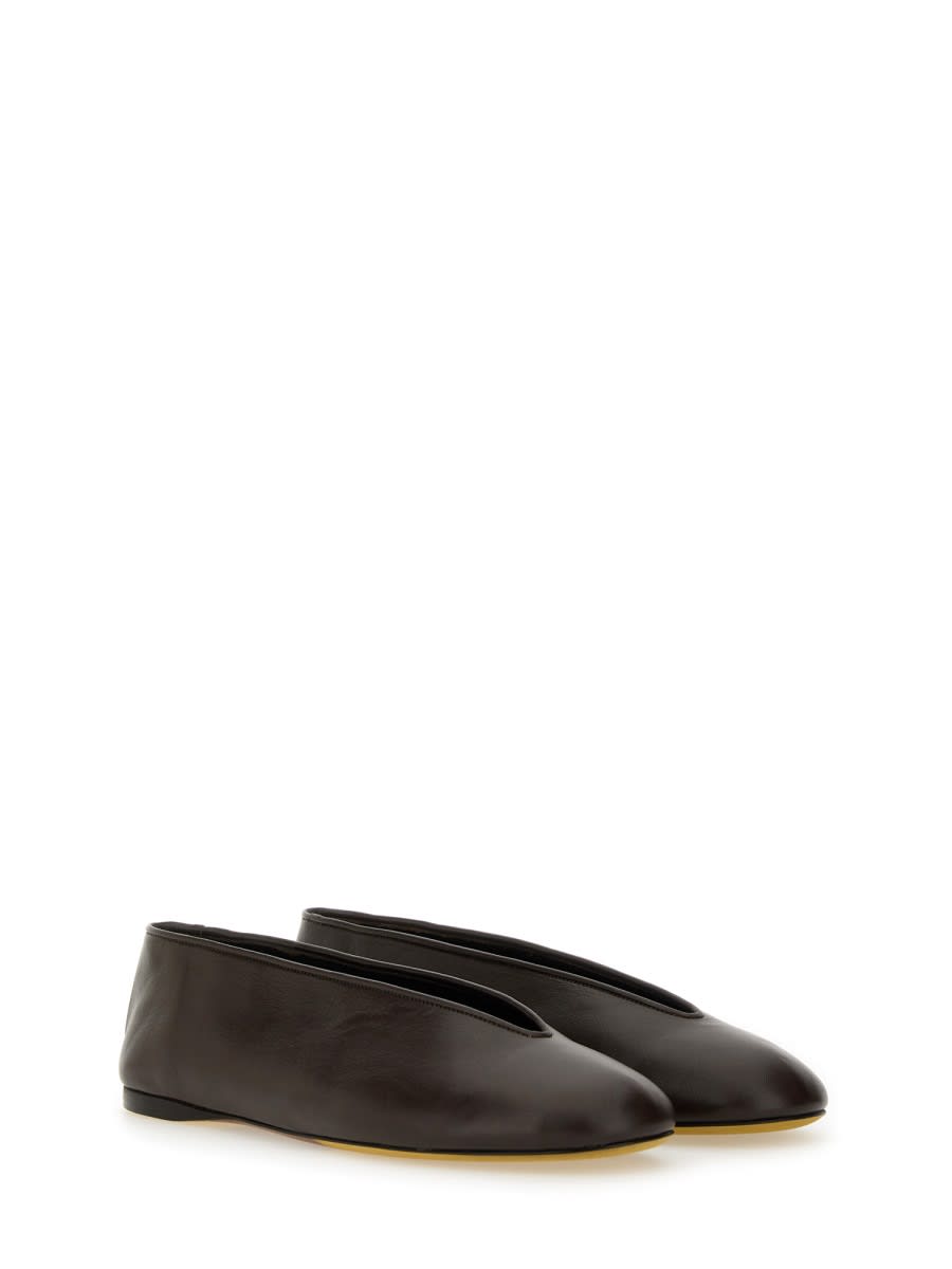 Moschino Dancer "duck" In Dark Brown