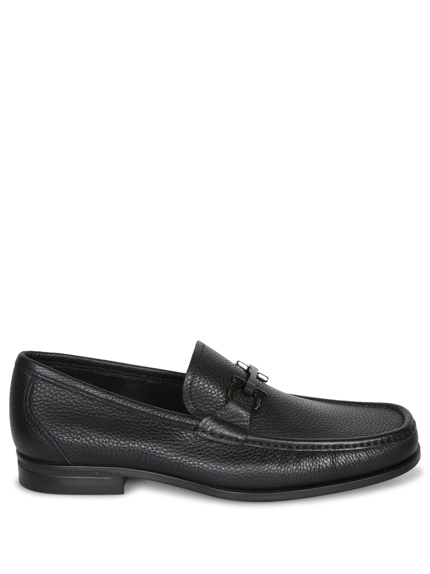 Ferragamo Grained Leather Gancini Loafers In Black