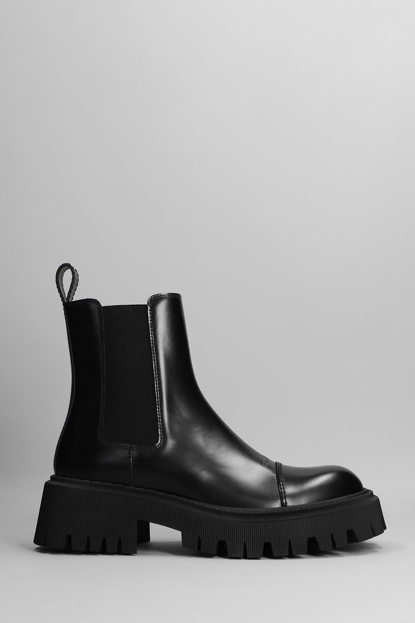 Balenciaga Tractor Bootie L20 Ankle Boots In Black Leather