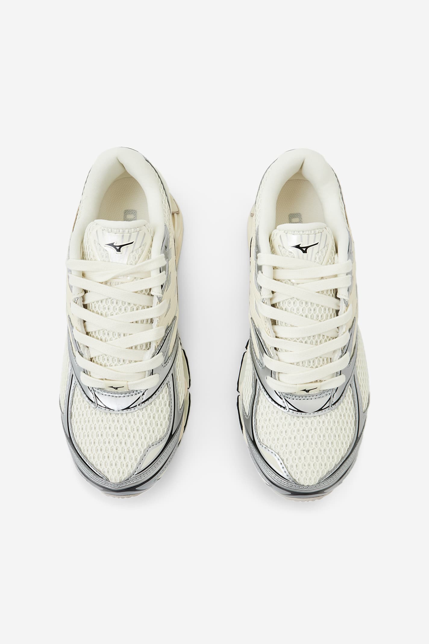 Mizuno Wave Prophecy Ls Sneakers In White