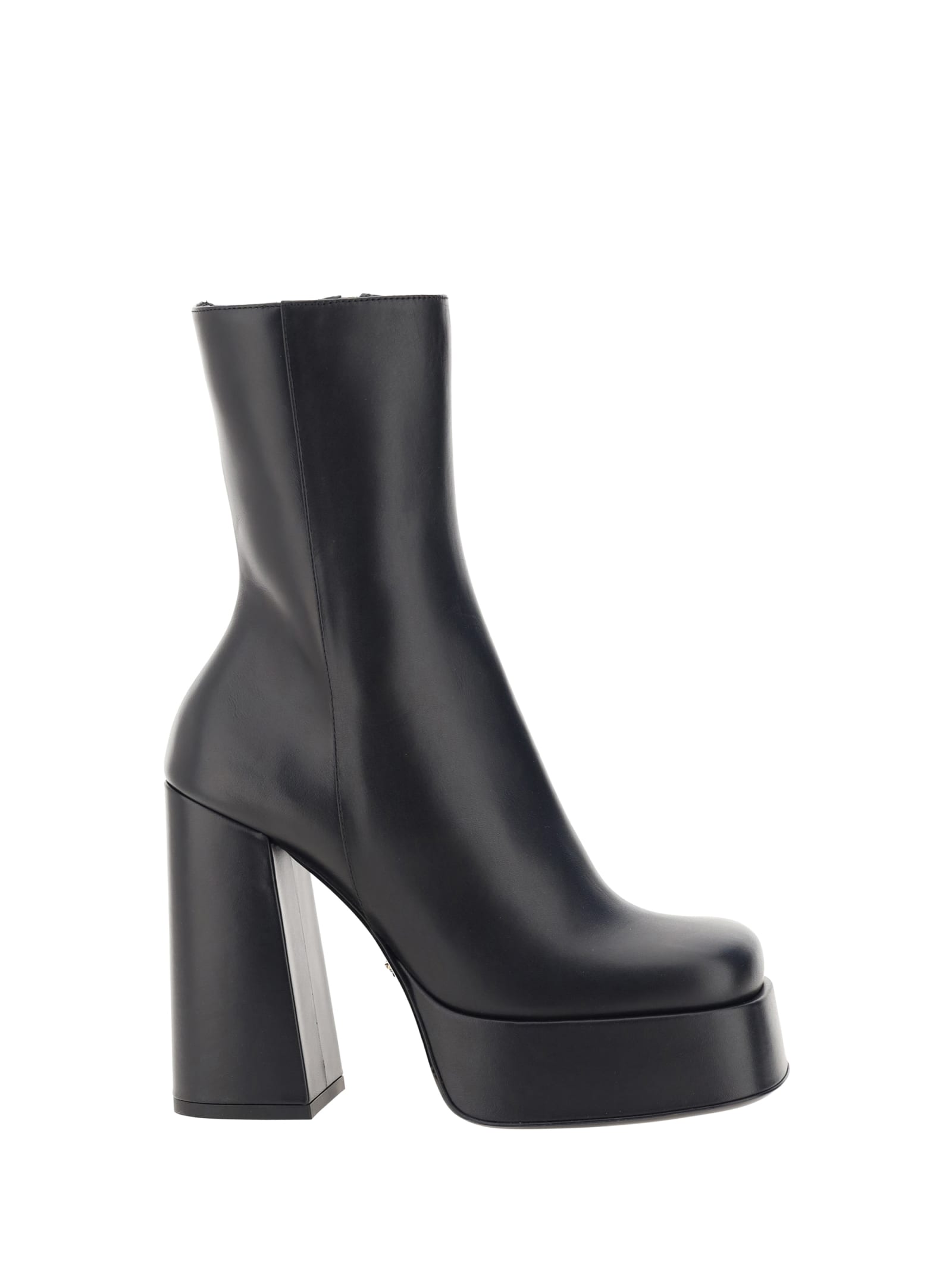 Versace Heeled Ankle Boots In Black