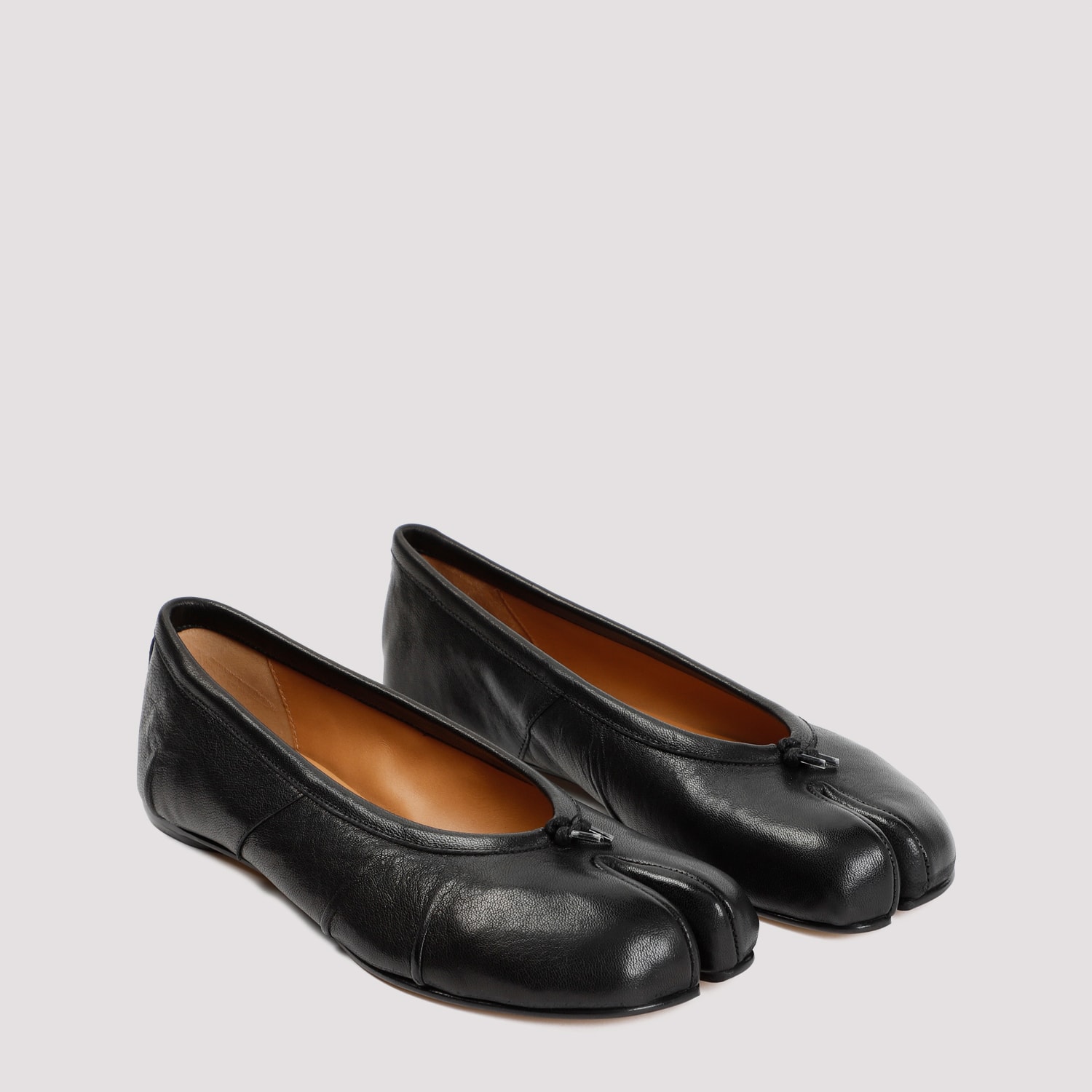 Maison Margiela Tabi Leather Split-toe Ballerina Flats In Black