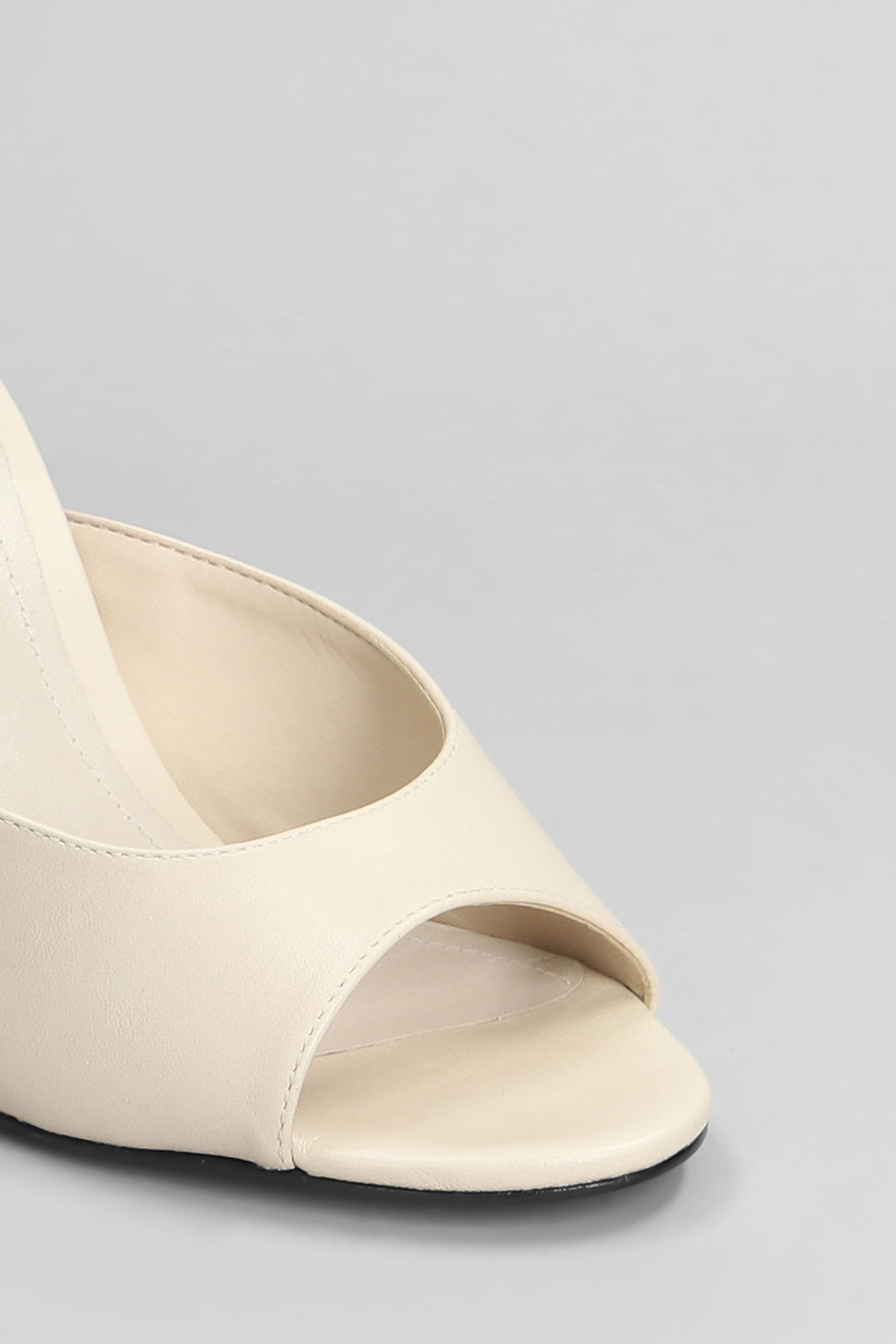 Shop Schutz Slipper-mule In Beige Leather