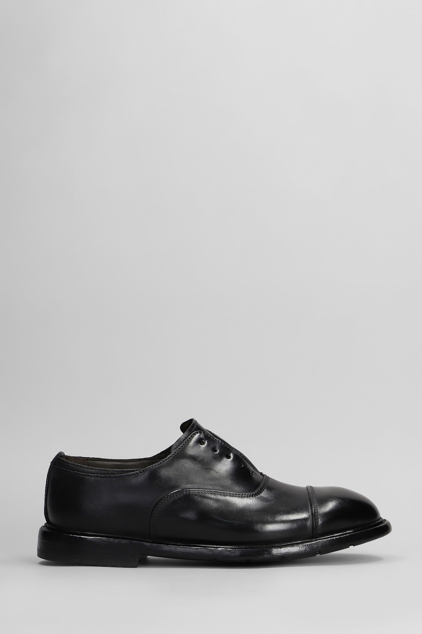 Lace Up Shoes In Black Leather