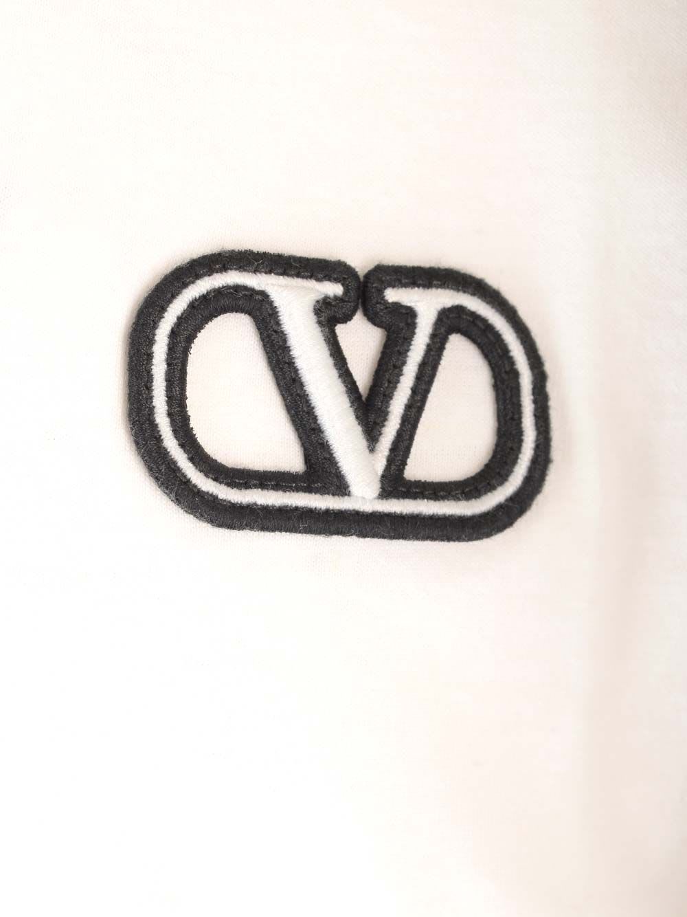 Shop Valentino Vlogo Signature Patch T-shir In White