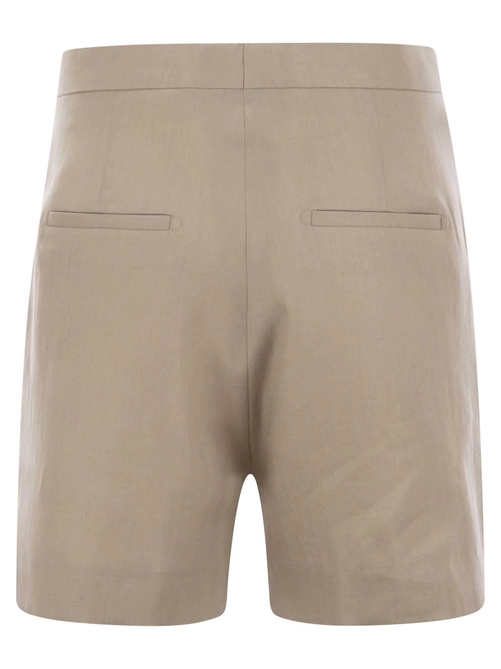 Tagliatore Women Linen Chino Bermuda Shorts In Turtledove