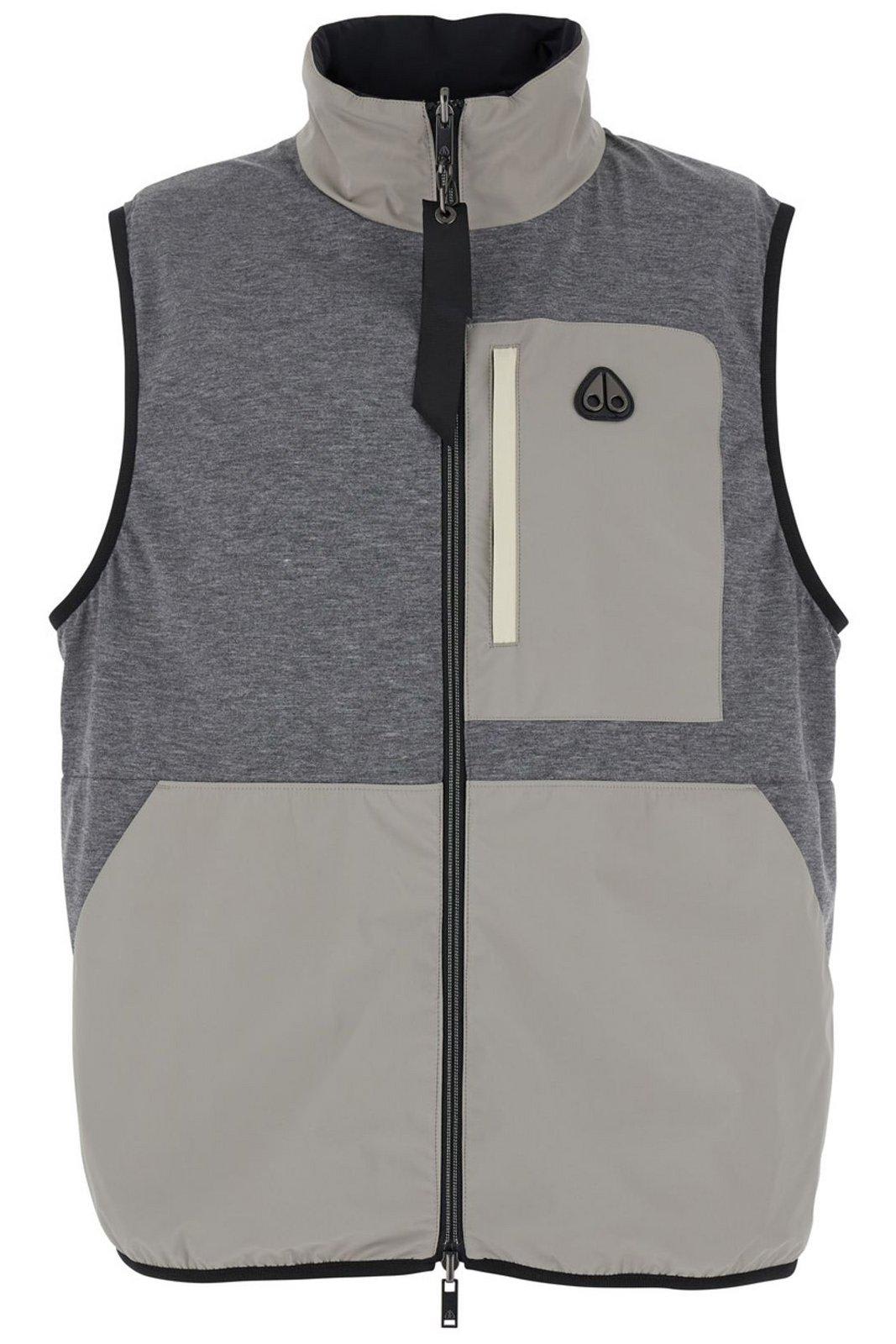 Moose Knuckles Black Sleeveless Jacket With Logo Patch On The Chest In Tech Fabric Man