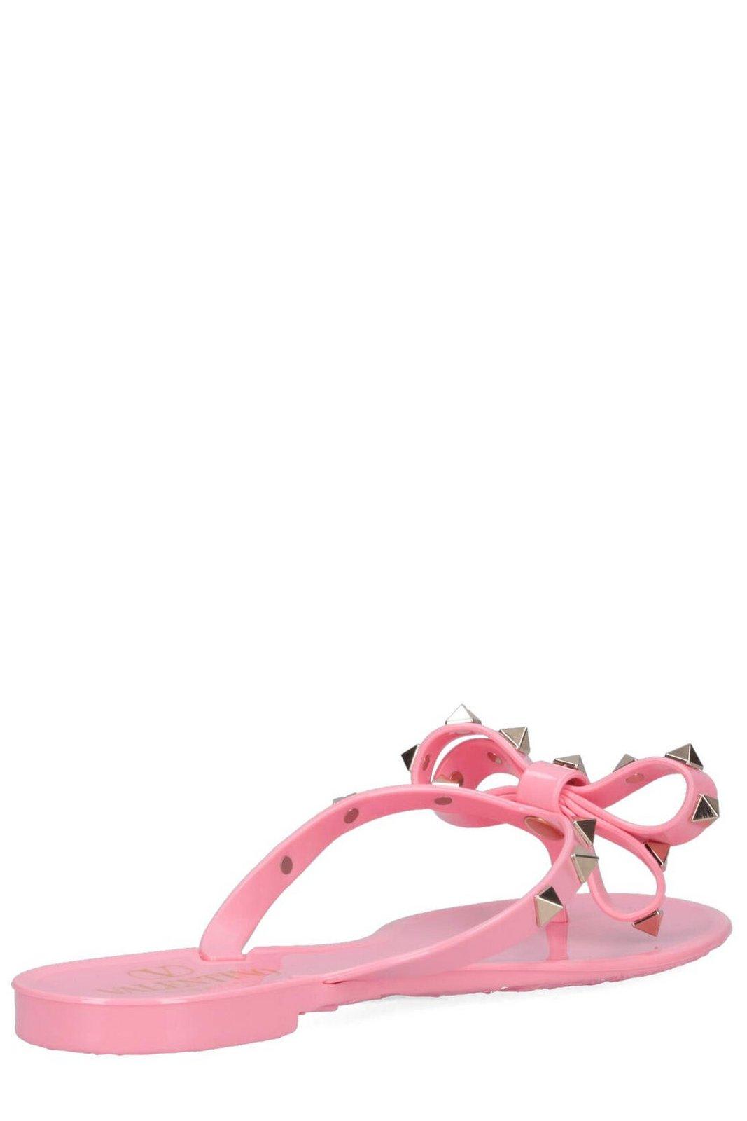 Shop Valentino Garavani Rockstud Thong Sandals In Pink