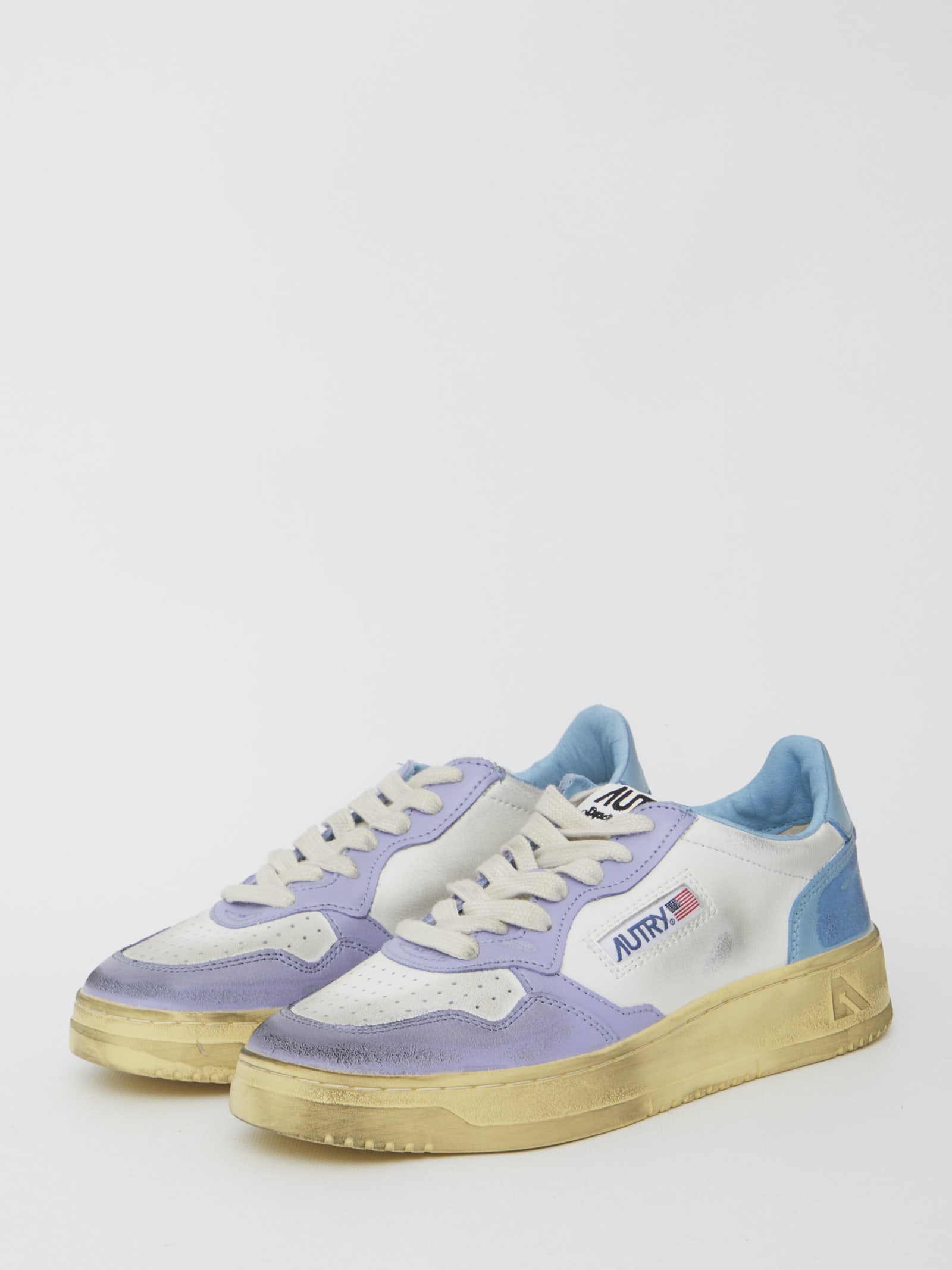 Shop Autry Medalist Super Vintage Sneakers In White/blue