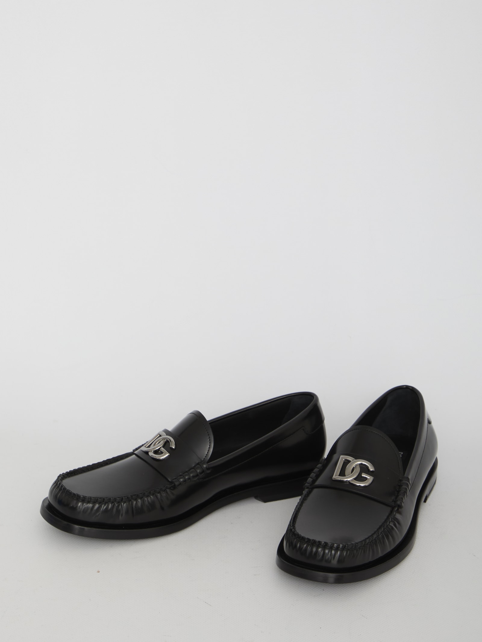 Shop Dolce & Gabbana Dg Loafers In Nero