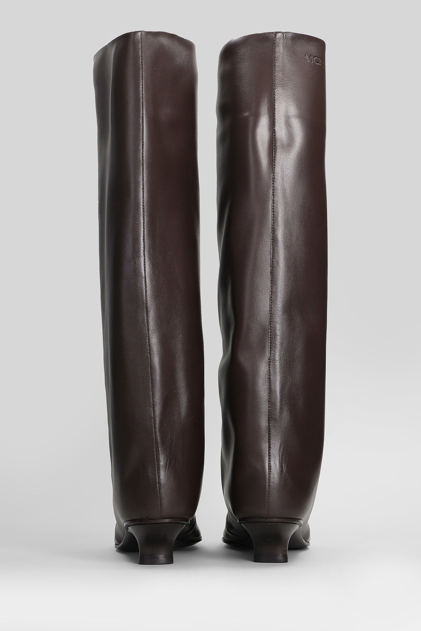 Vicini Cizin 30 Low Heels Boots In Brown Leather In Brown