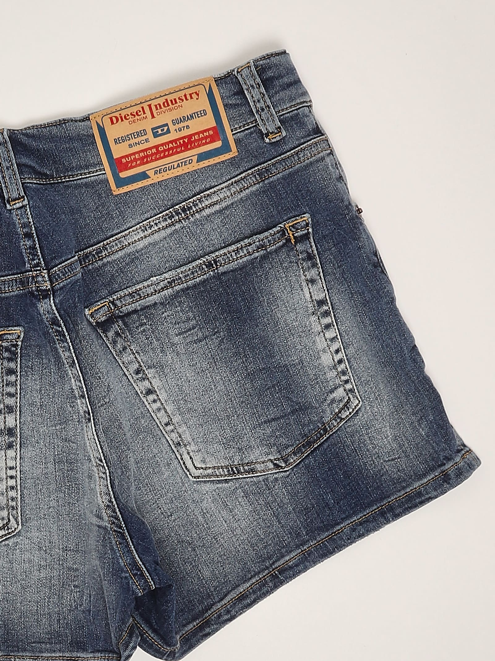 Diesel Pboyshort Shorts Shorts In Blue