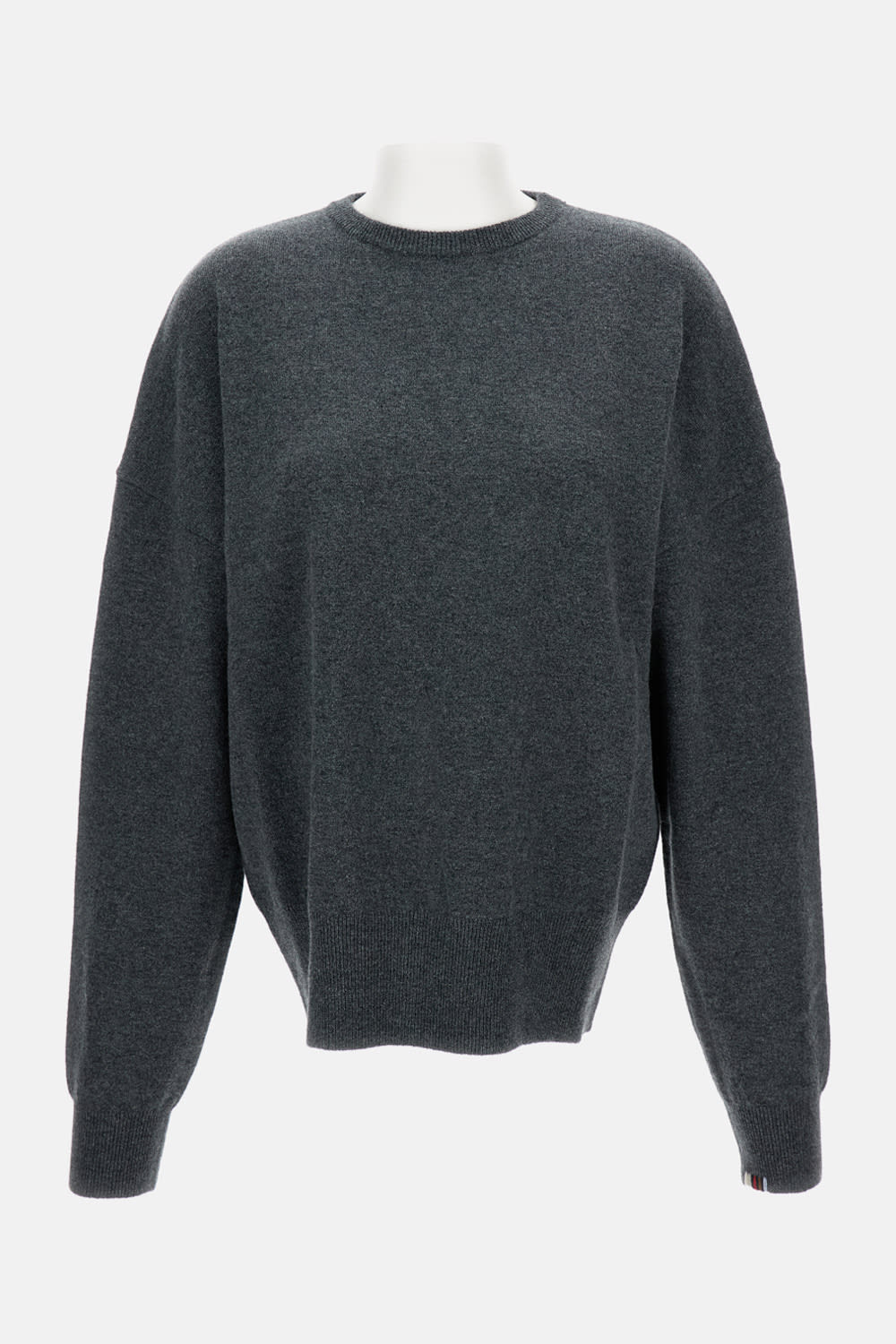 Tes Sweater