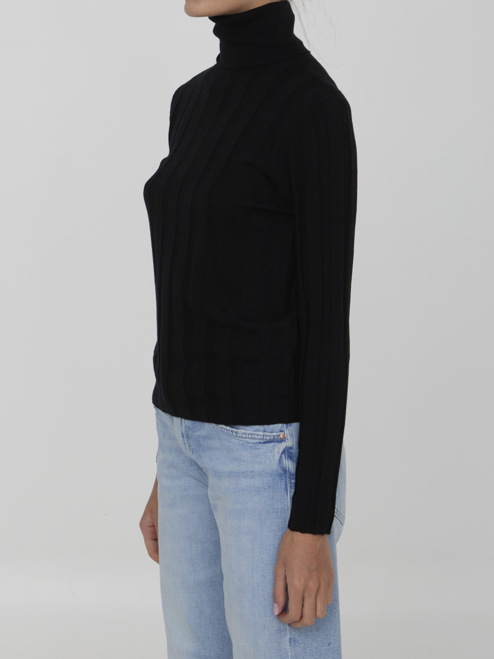 Shop Allude Virgin Wool Jumper In Black