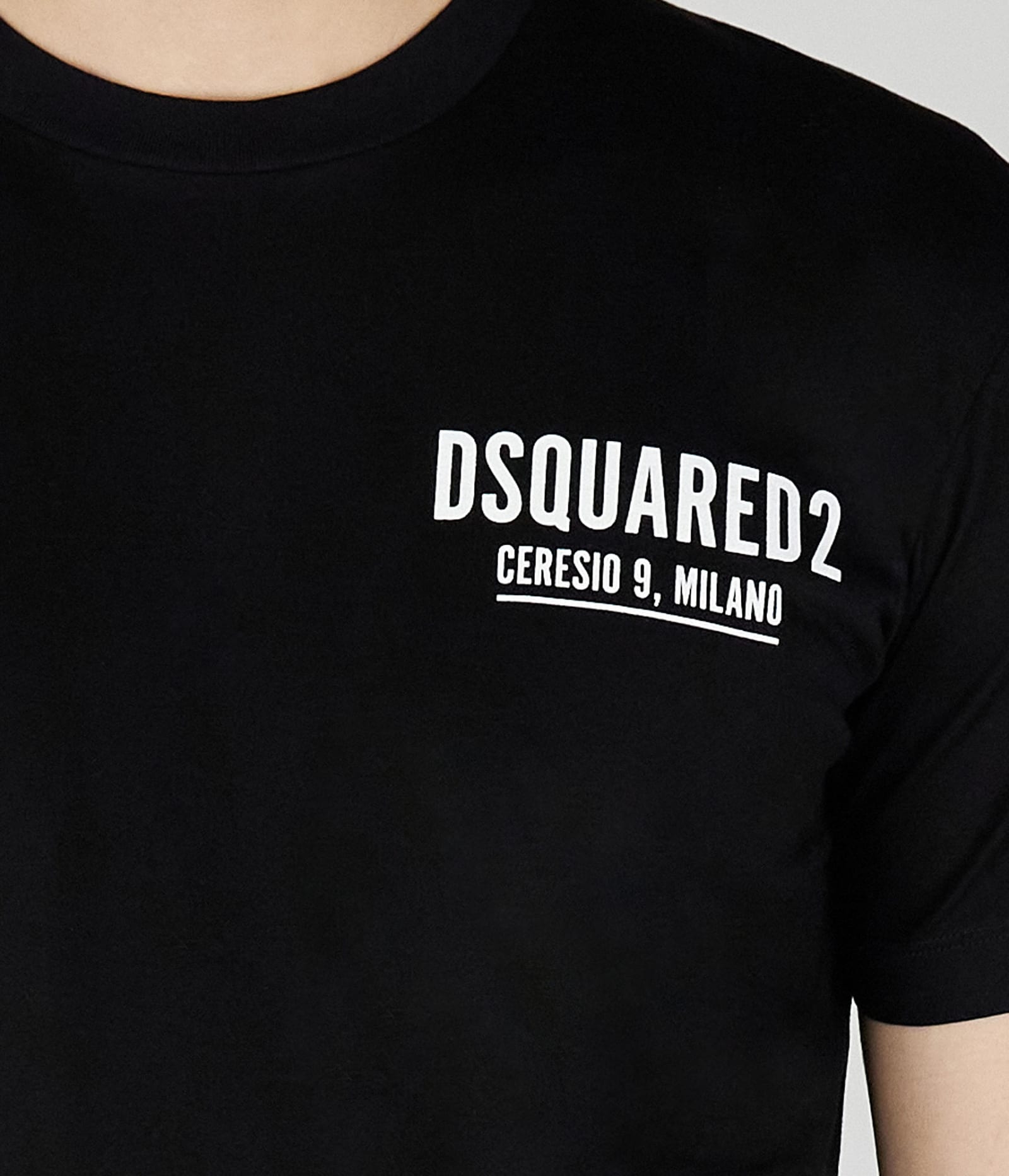 Shop Dsquared2 T-shirts In Black