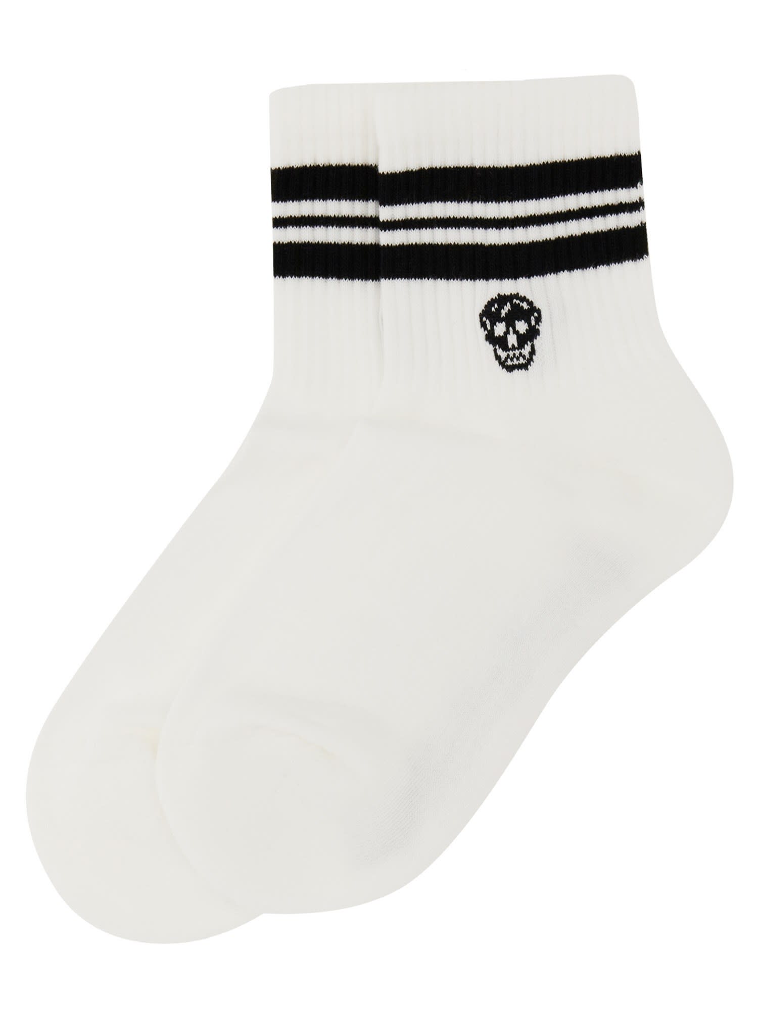 Alexander Mcqueen Skull Knitted Socks In Bianco