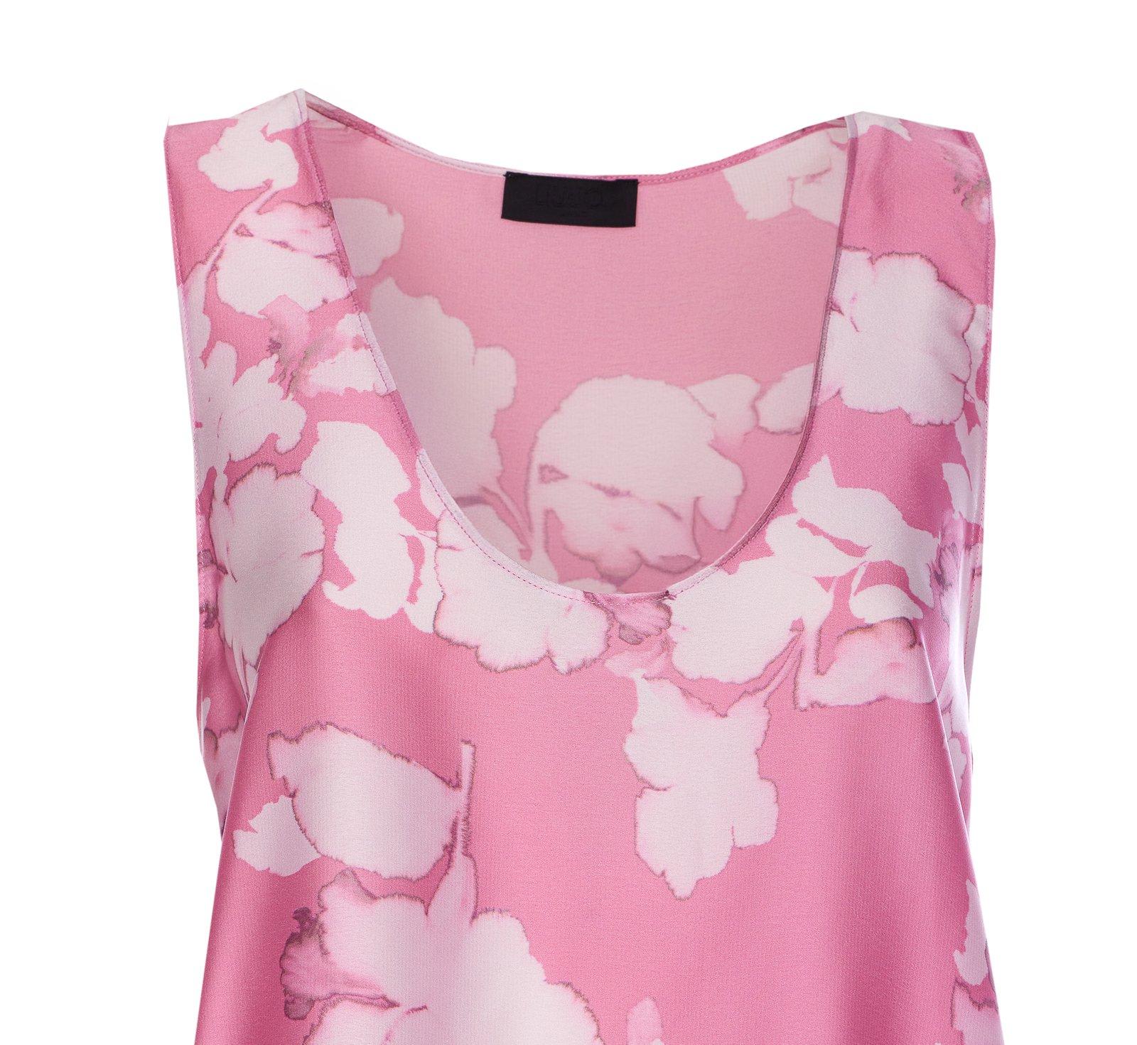Liu •jo Sleeveless V Neck Top In Lightweight Fabric