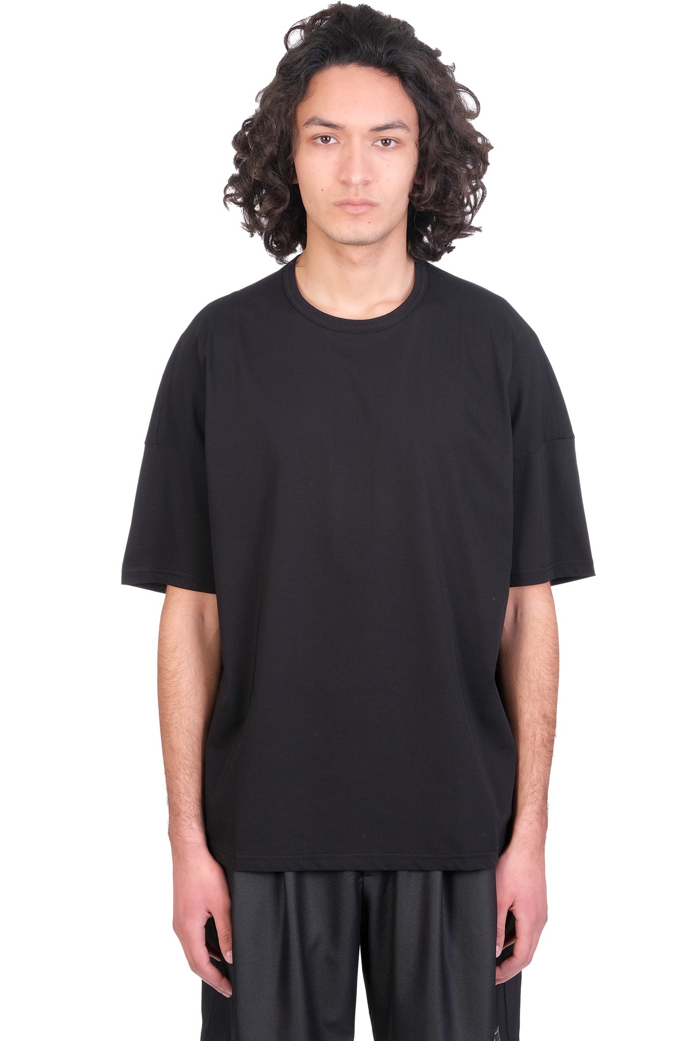 Click to view more detailed imagery on our partner's website Attachment T-shirt In Black Cotton