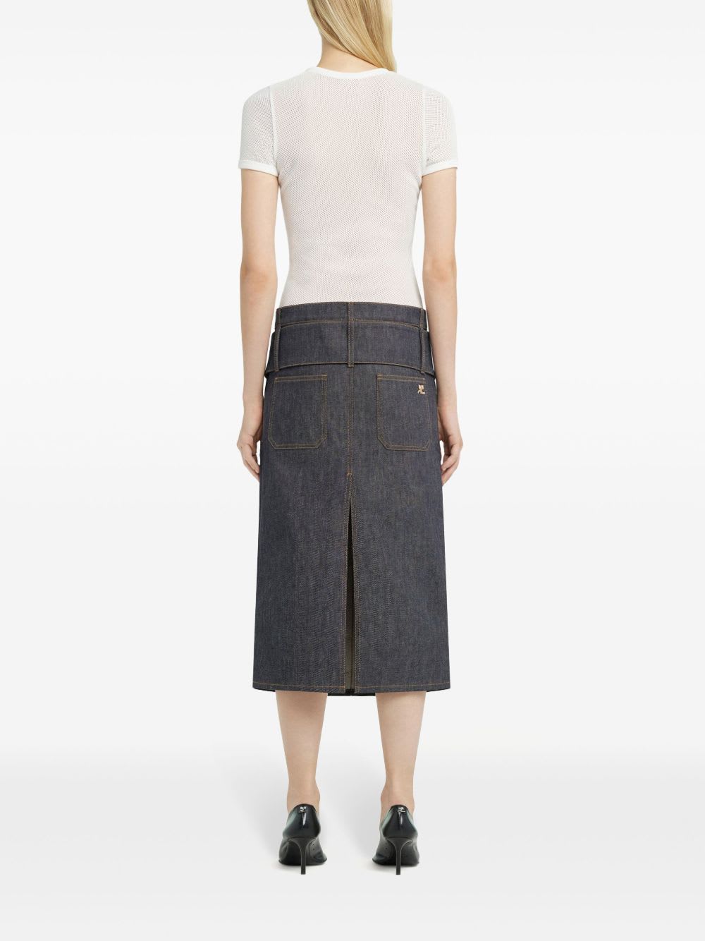 Courrèges Logo Patch Short Sleeves T-shirt In White