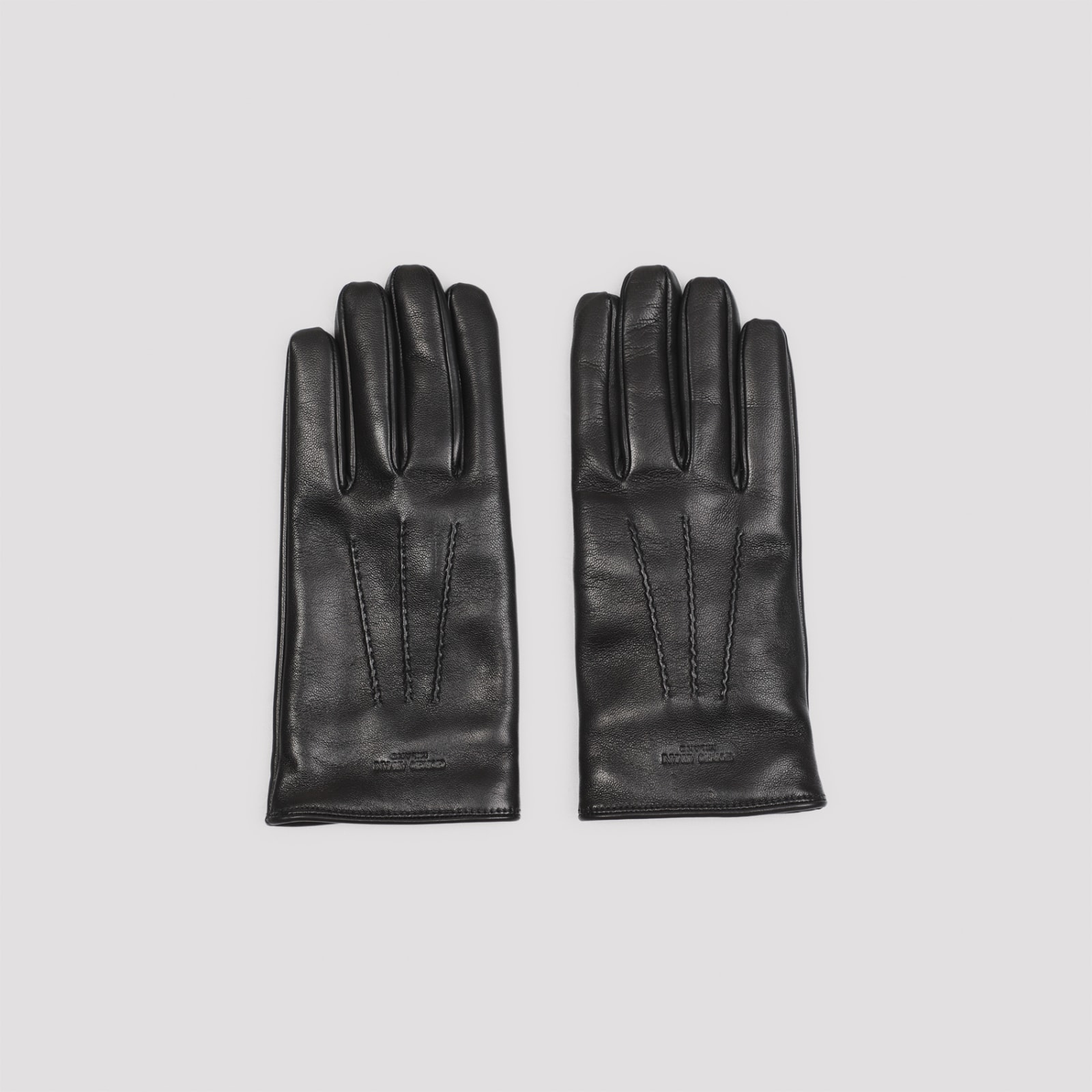 Giorgio Armani Logo Embossed Nappa Gloves In Black