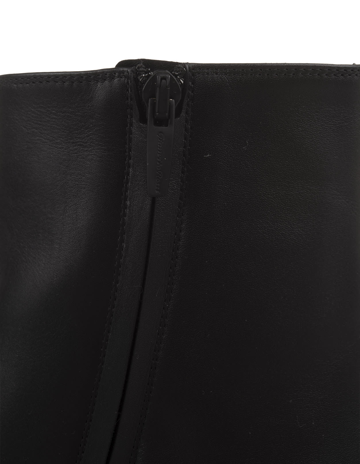 Gianvito Rossi Santiago Leather Zip-fastening Boots In Black