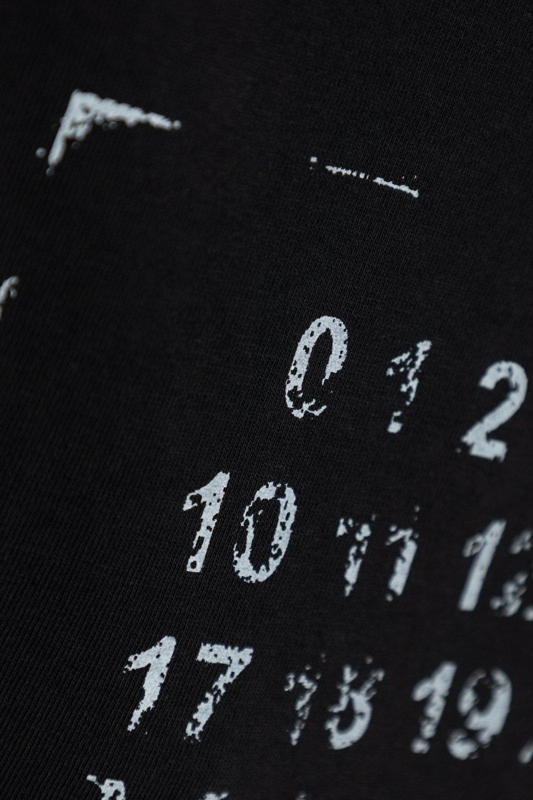 Maison Margiela Cotton Crew Neck T-shirt With Logo Print In Washed Black