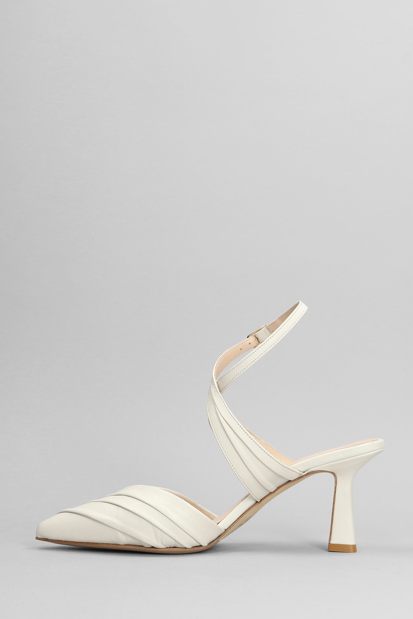 Shop The Seller Pumps In Beige Leather