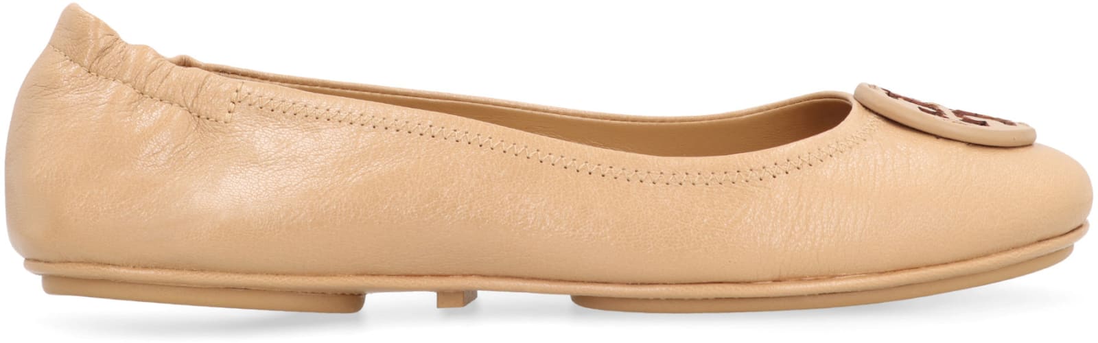 Shop Tory Burch Minnie Leather Ballet Flats In Beige