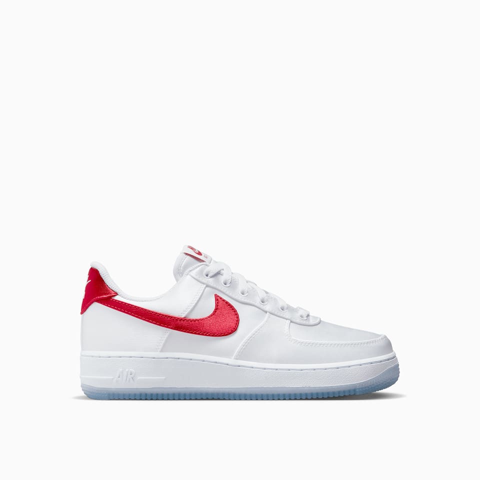 Shop Nike Air Force 1 07 Ess Snkr Sneakers Dx6541-100 In White