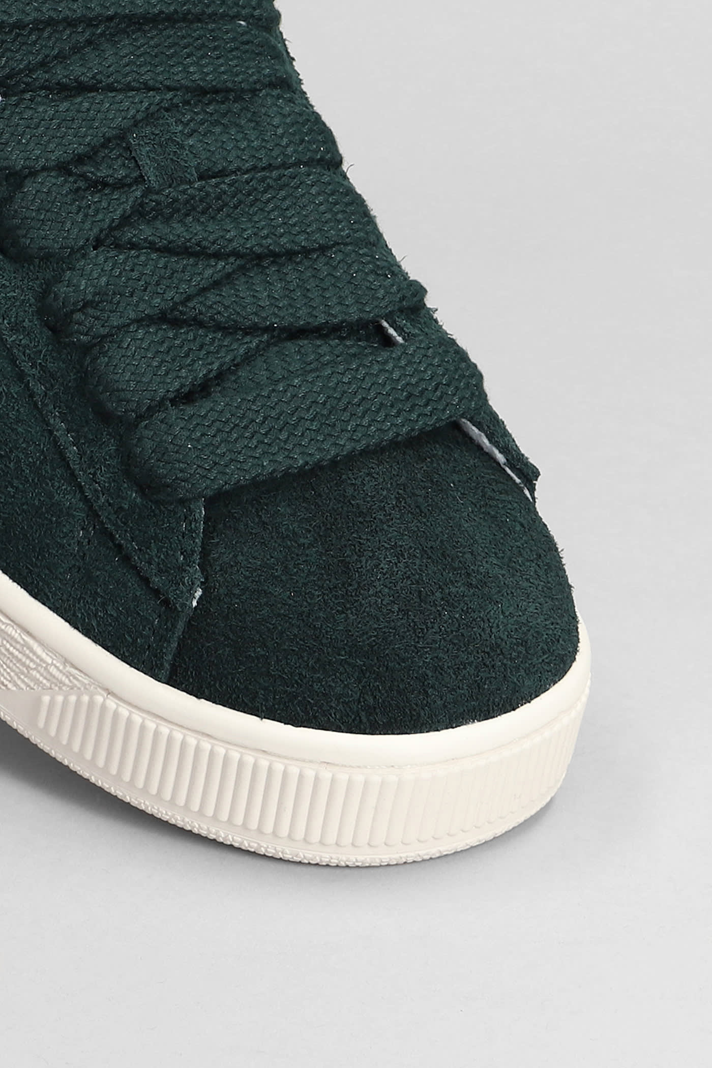 Puma Clyde Low-top Suede Sneakers In Ponderosa Pine Frosted Ivory