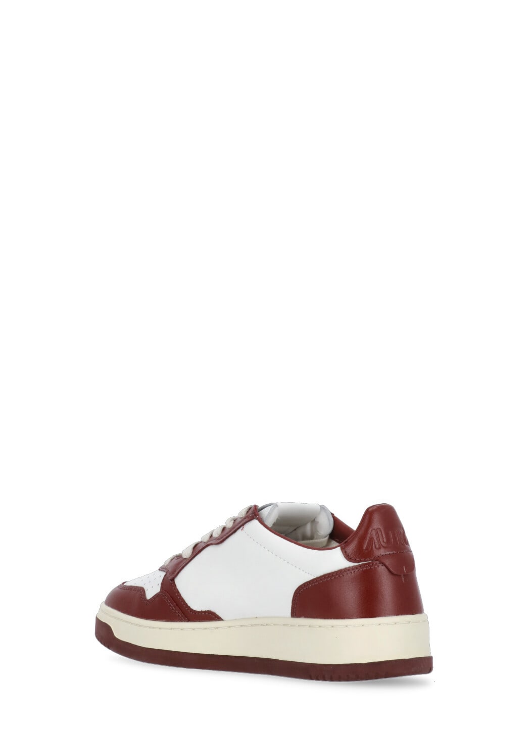 Shop Autry Medalist Low Sneakers In Bordeaux