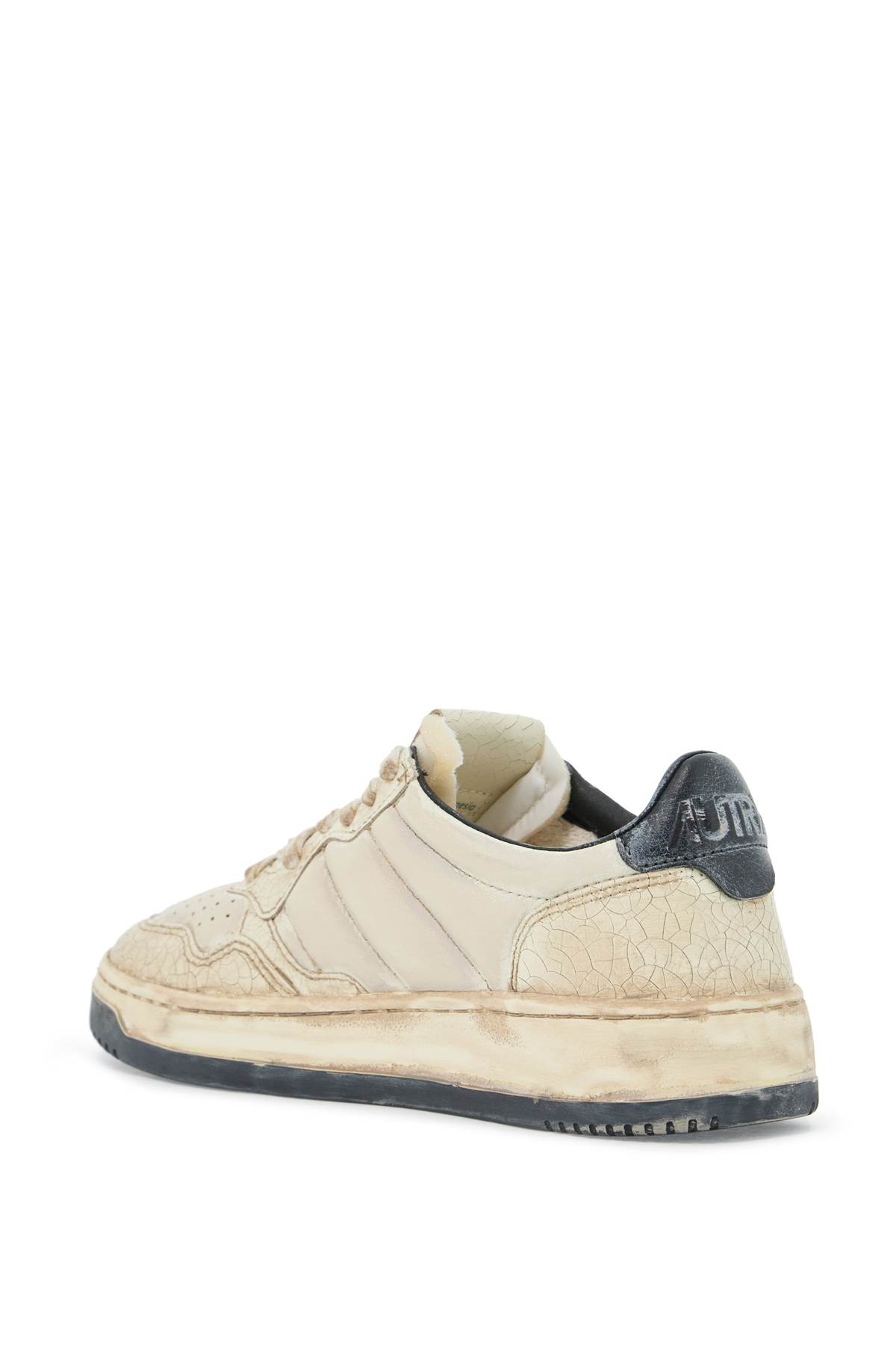 Autry Medalist Leather Low-top Sneakers In White