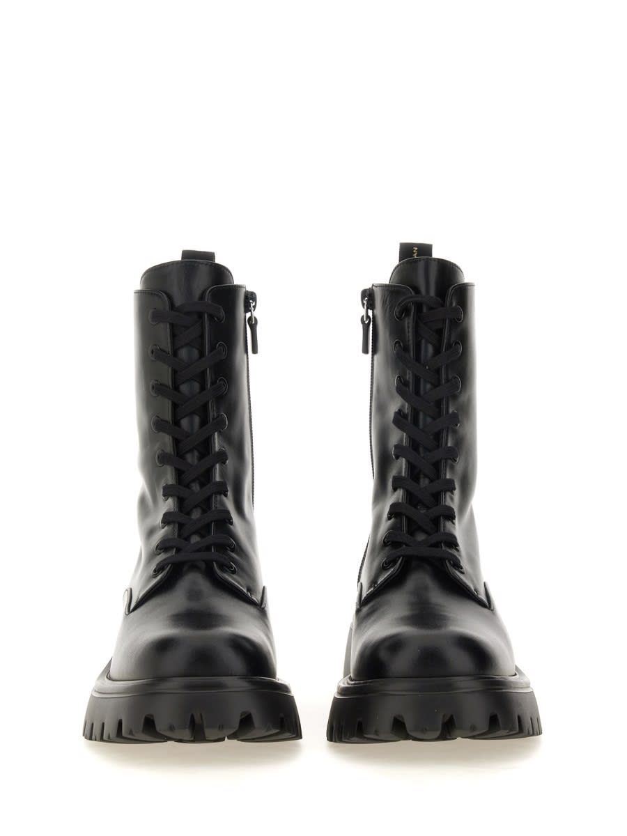 Stuart Weitzman Emerson Leather Ranger Booties In Black