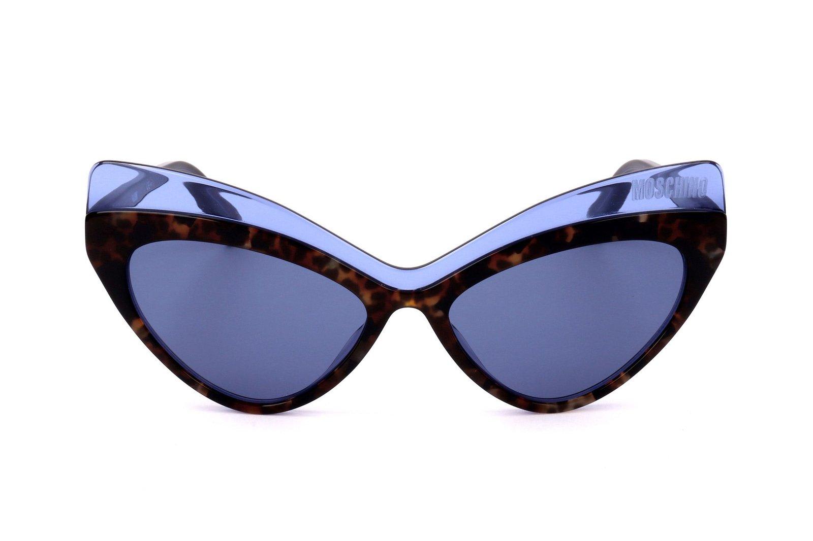 Shop Moschino Double Cat-eye Frame Tinted Sunglasses In Ipr/ku Havana Blue