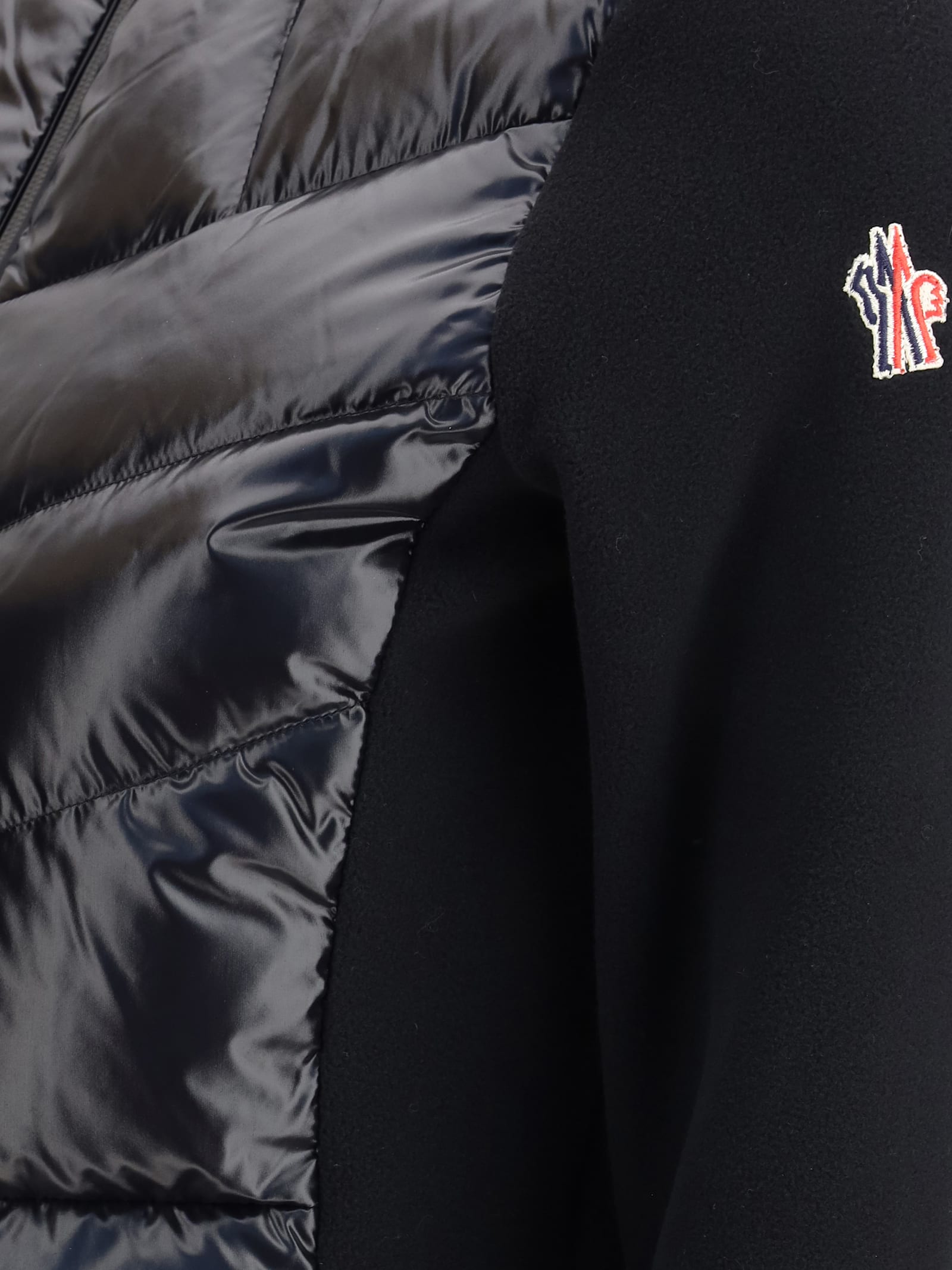 Moncler Grenoble Felpa Imbottita In Pile Con Zip E Cappuccio In Black