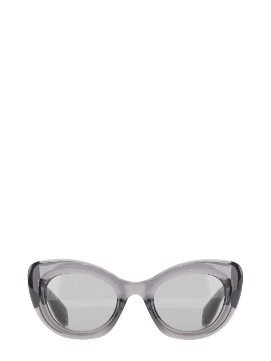 Alexander Mcqueen Cat-eye Sunglasses The Curve In Grey