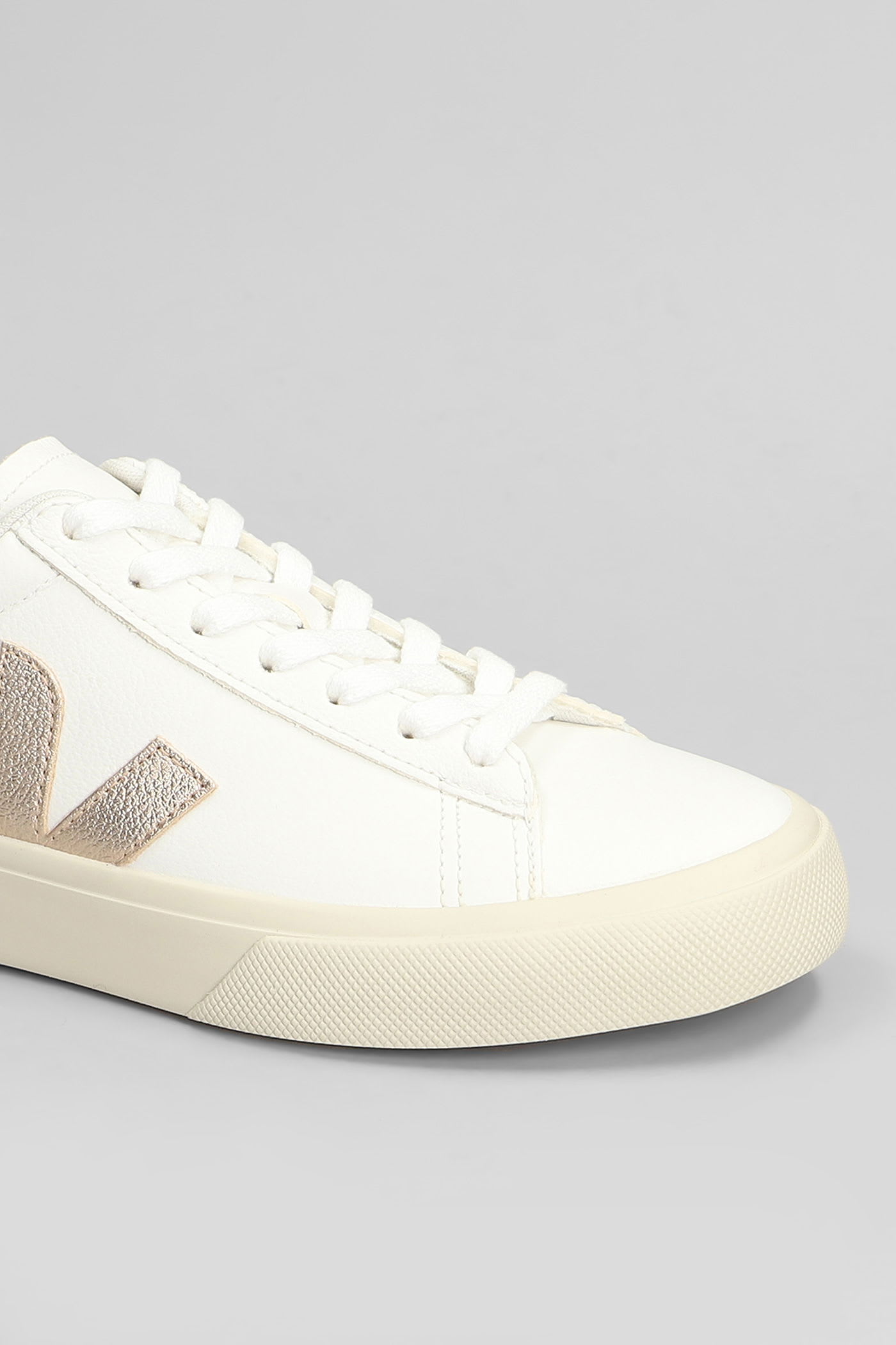 Veja Campo Sneakers In White Leather In Animal Print