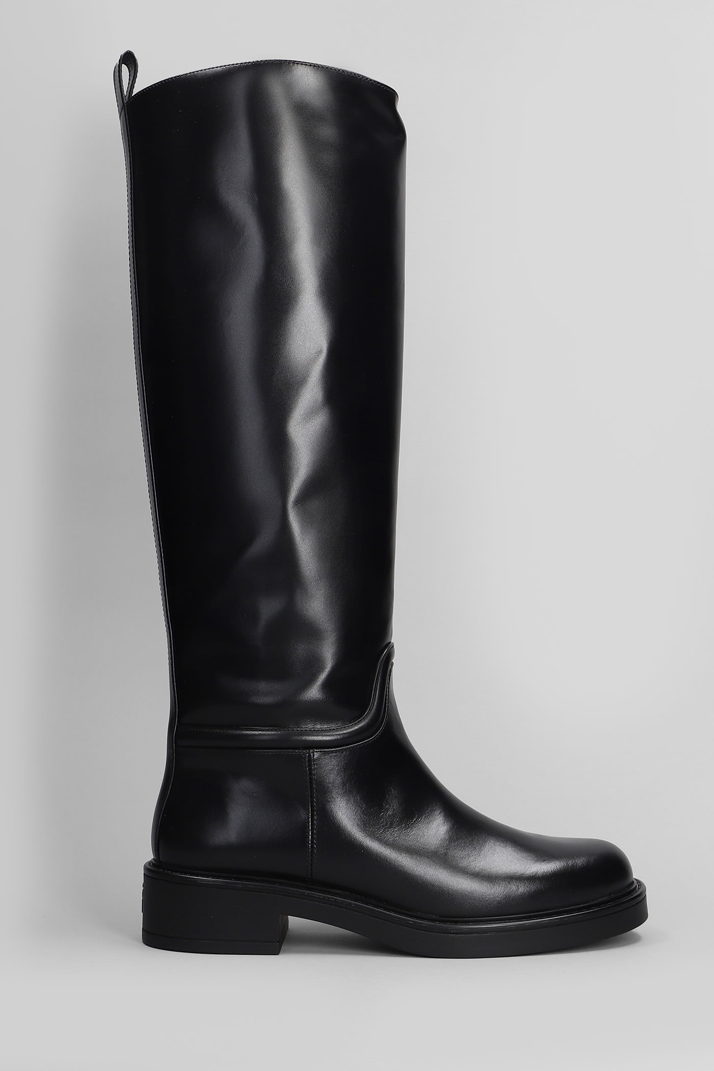 Shop Stuart Weitzman Celia Low Heels Boots In Black Leather