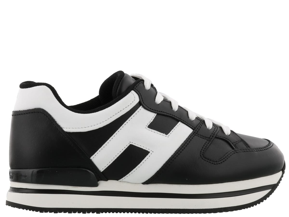 Hogan H222 Sneaker In Black/White | ModeSens